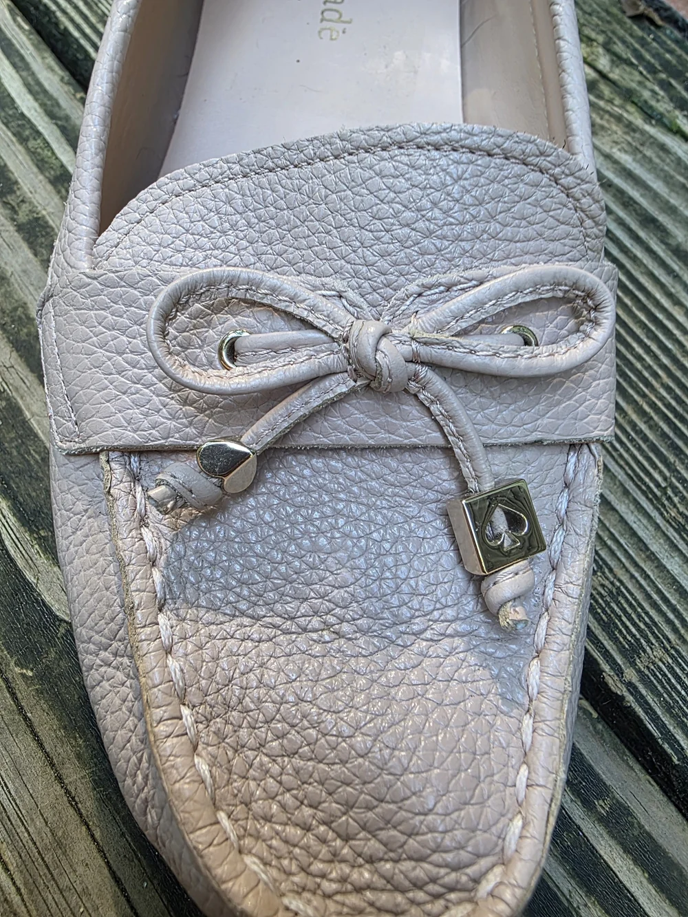 Kate Spade Cheshire Tie Moccasin Loafers Pink Pebble Leather Size 7B